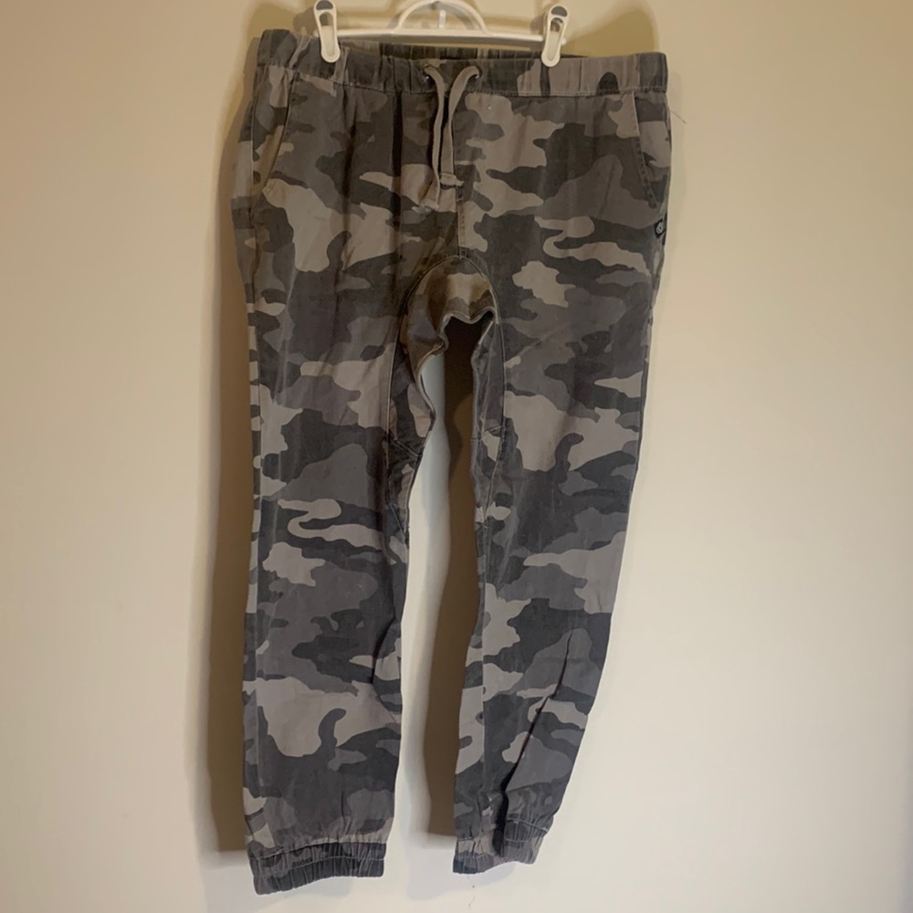 Akademiks Grey Jogger Pants XL